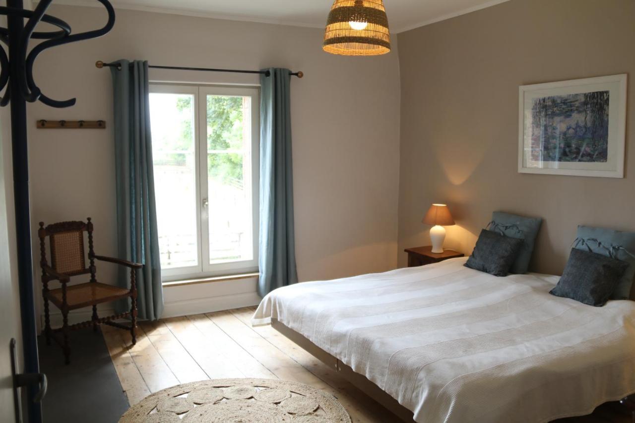 Manoir Du Taillis Bed & Breakfast Heugon Екстериор снимка