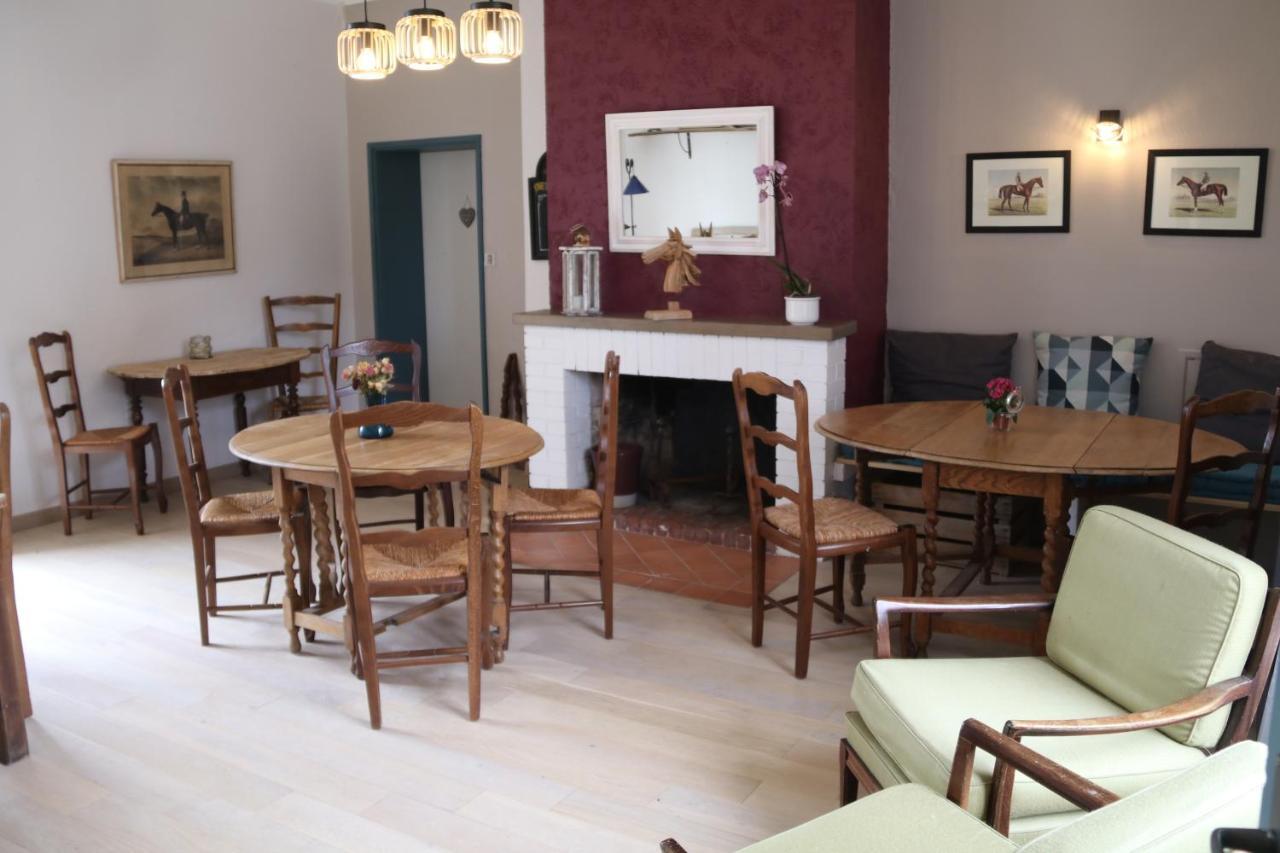 Manoir Du Taillis Bed & Breakfast Heugon Екстериор снимка