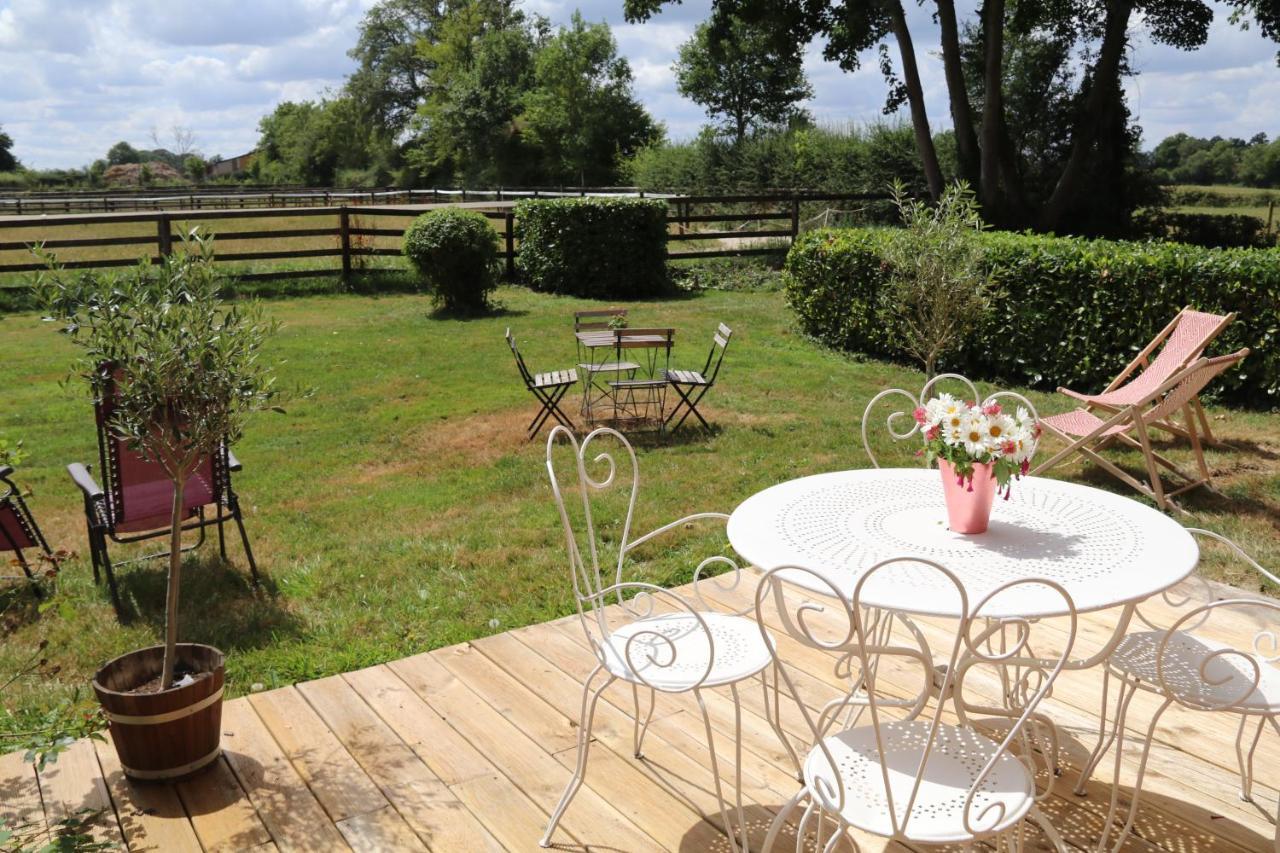 Manoir Du Taillis Bed & Breakfast Heugon Екстериор снимка