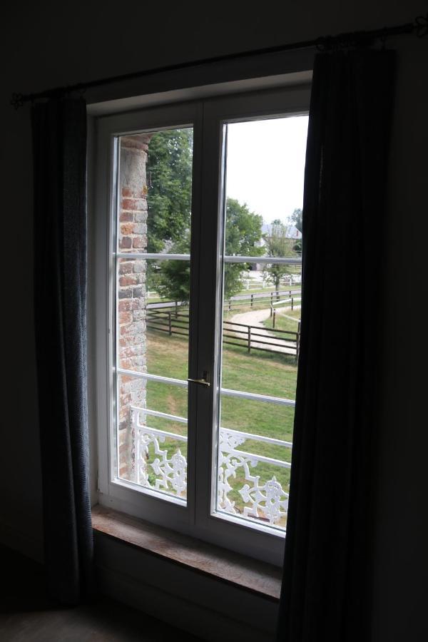 Manoir Du Taillis Bed & Breakfast Heugon Екстериор снимка